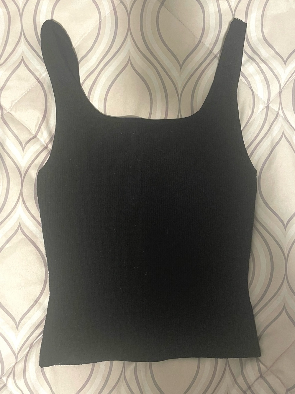 Aritzia Babaton Sculpt Top